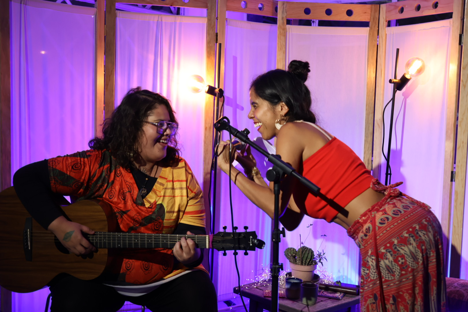 Vero y Cynthia Franco en presentación